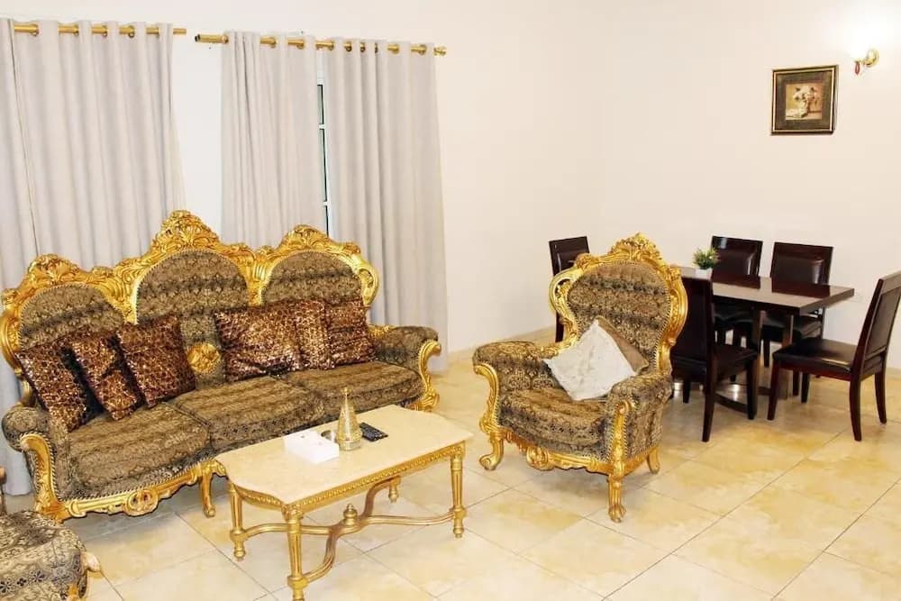 Sahara Hotel Apartment - photo 5