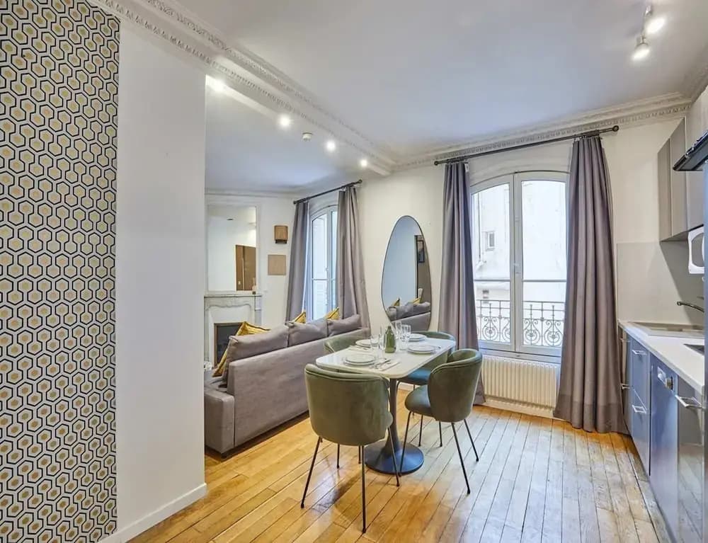 Charming Apartment Center of Paris by Studio Prestige - photo 9
