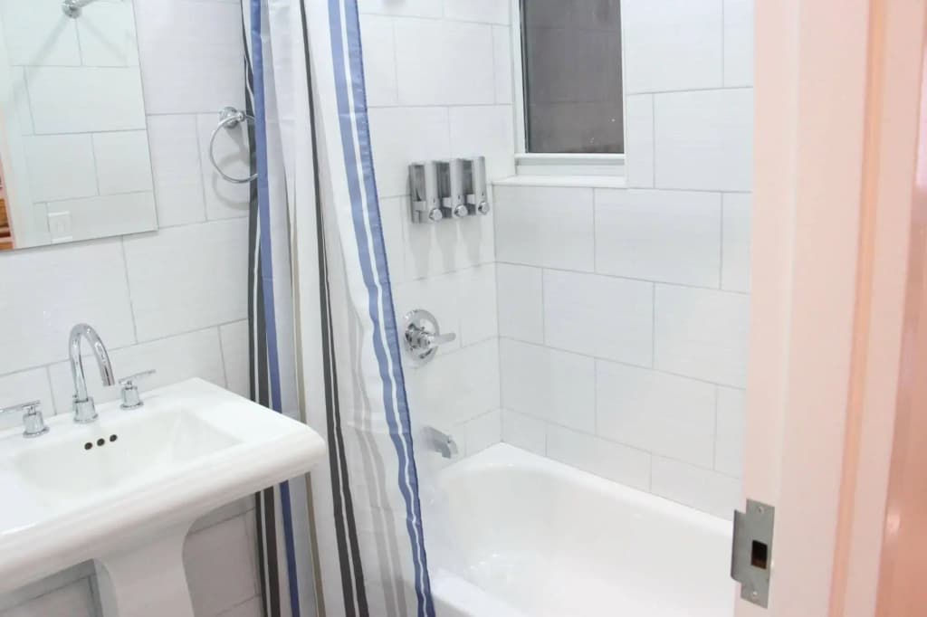 The Topping Three-Bedroom Apartment - photo 6