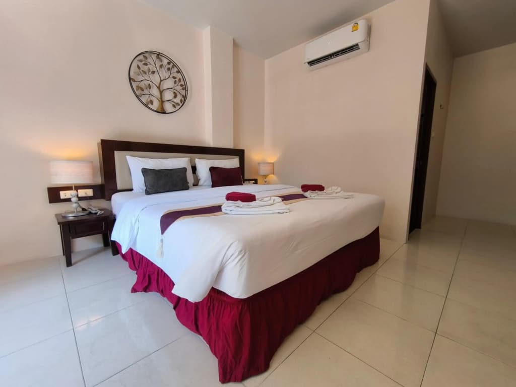 Seven Seas Hotel - photo 48