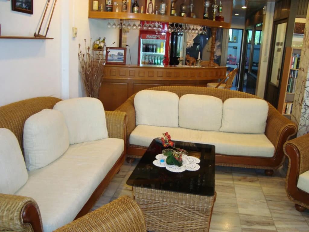 A&B Hotel - photo 8