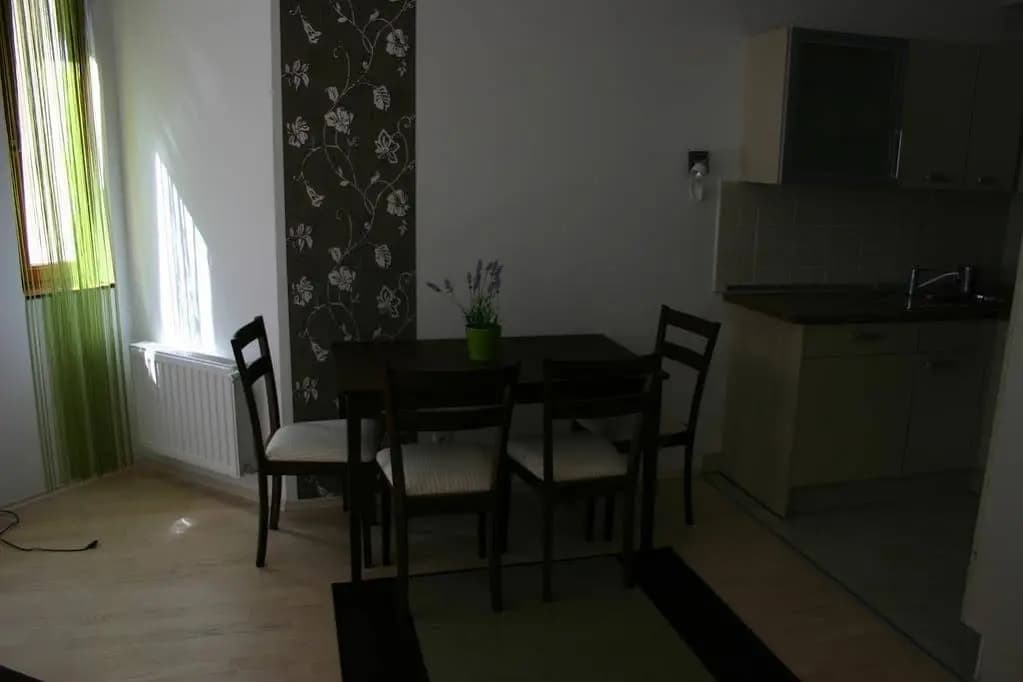 Mr King's Flat - photo 12