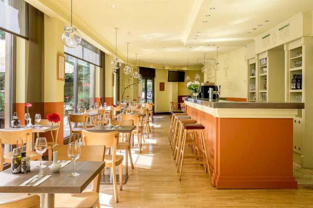 Leonardo Hotel Budapest - photo 28