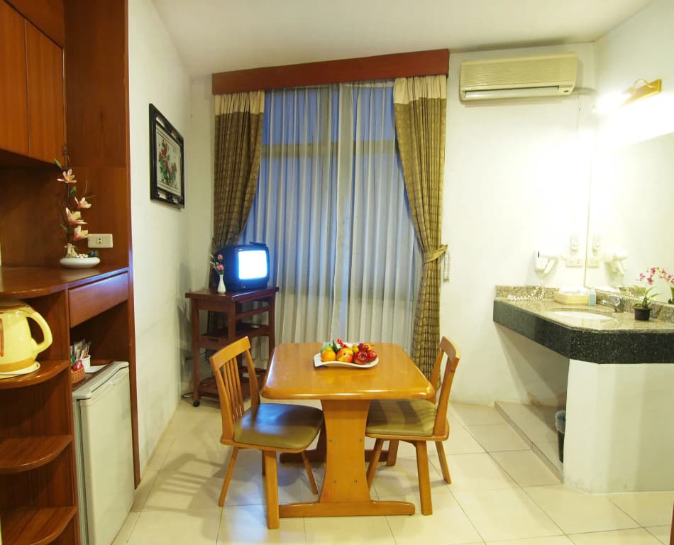 China Town Hotel - photo 2