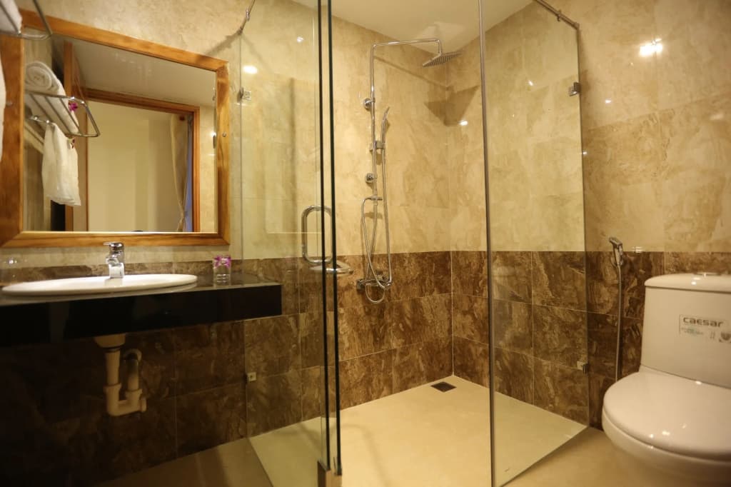 Titan Hotel - photo 8