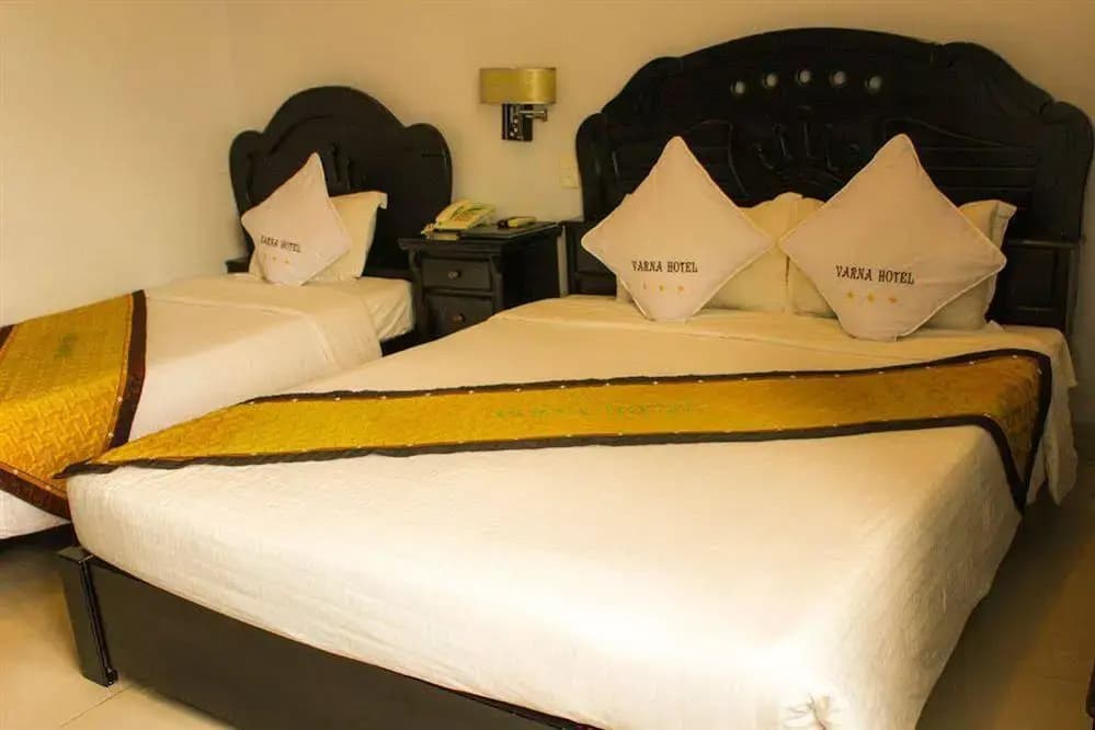 Salem Riverside Hotel - photo 3