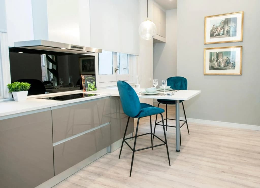 Sagasta Suites Luxury Apartments - photo 40