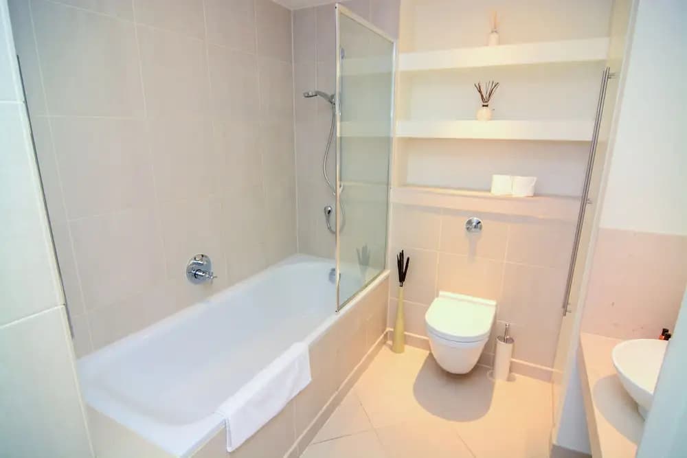 Discovery Dock Apartments East by Primestay London - photo 28