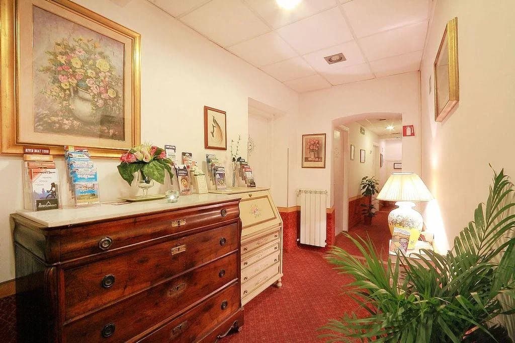 Hotel Toscana - photo 2