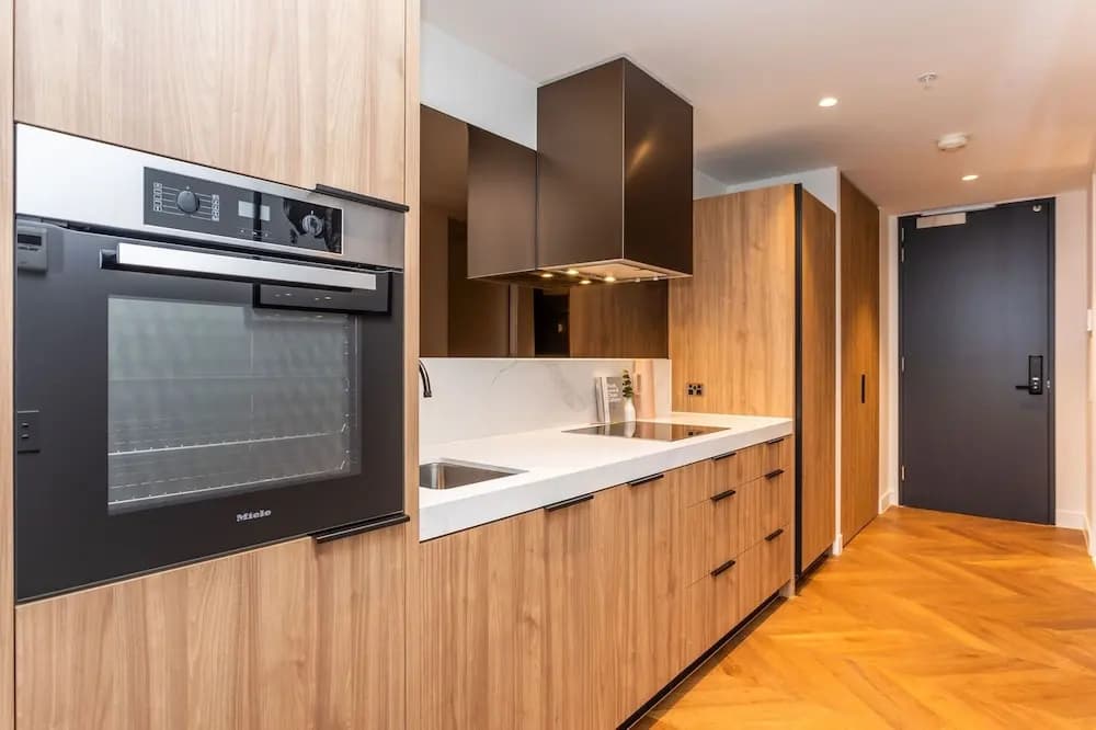 Claremont Apartments by Urban Rest - photo 19