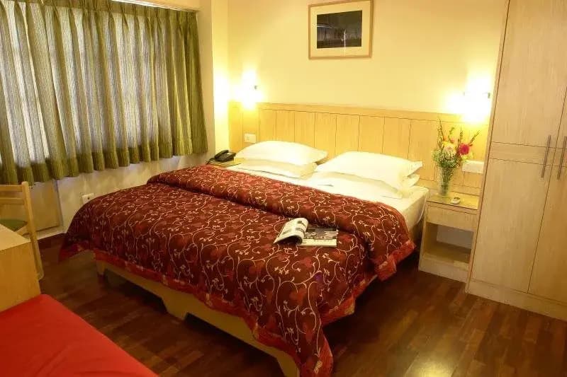 Cedar Court Bed and Breakfast - photo 3
