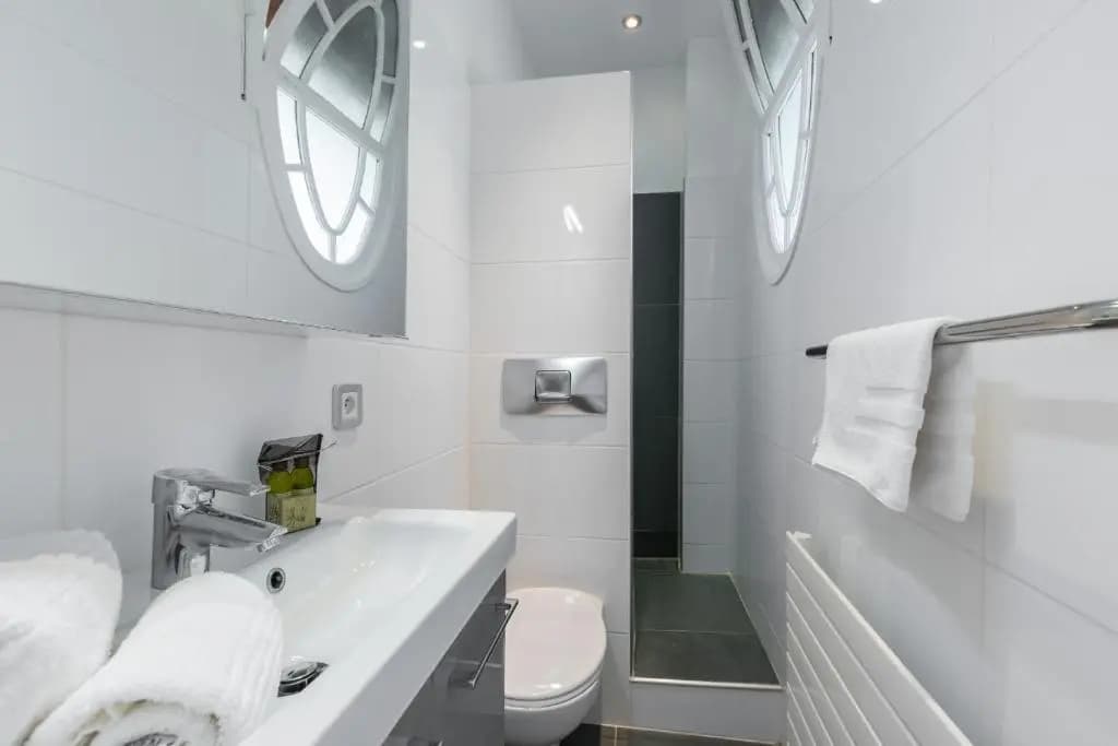 Stylish Art Deco villa near the sea 4 Bdrs Pool and garage - photo 10