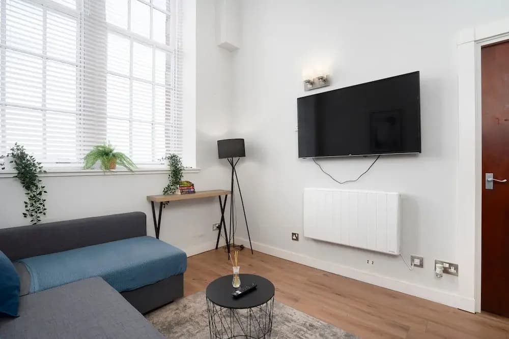 2bed-2bath Flat City Centre - photo 10
