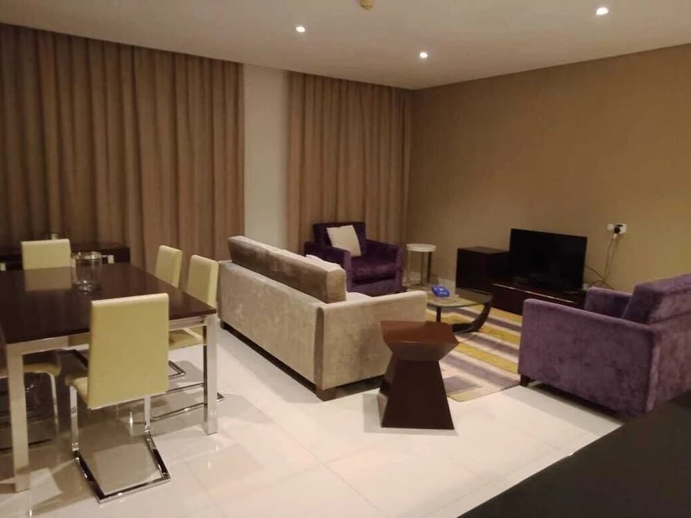 OSKENA Vacation Homes - Damac Maison Cour Jardine - photo 16