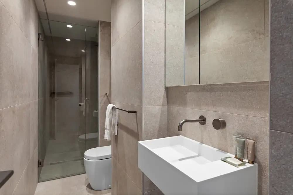 Modern 1-bed With Tamarama Beach Views - photo 6