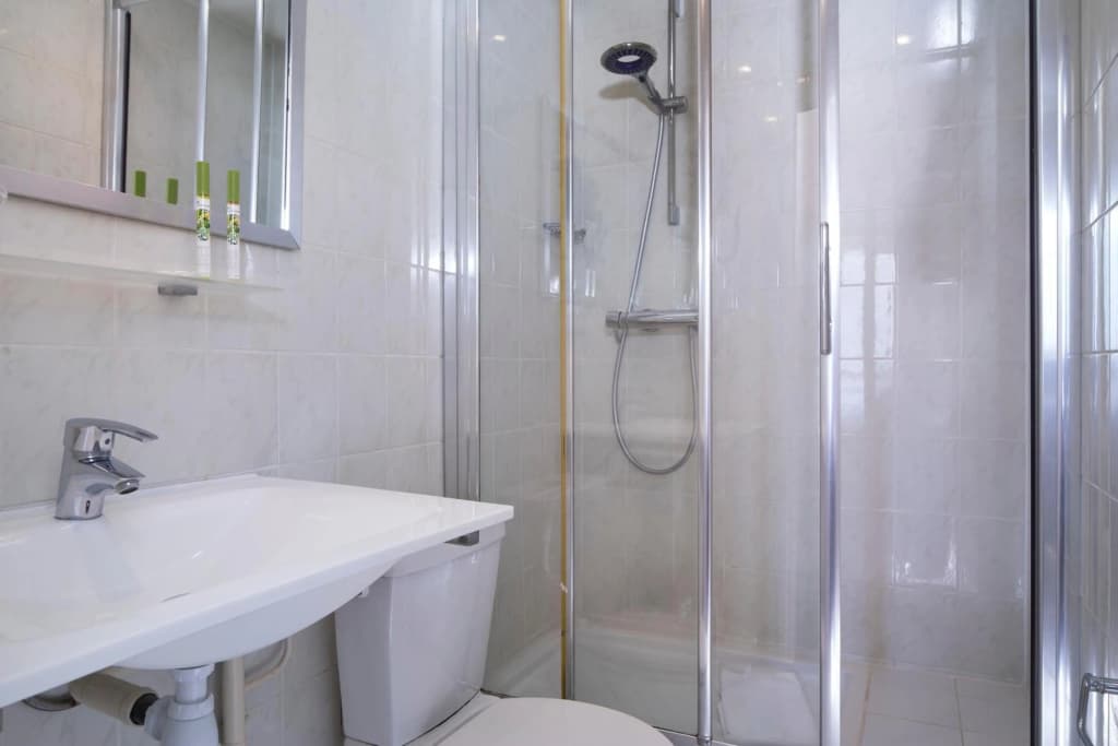 Elysees Union Hotel - photo 10
