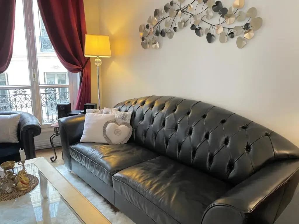 Two-Bedroom Apartment Champs-Elysées - photo 2