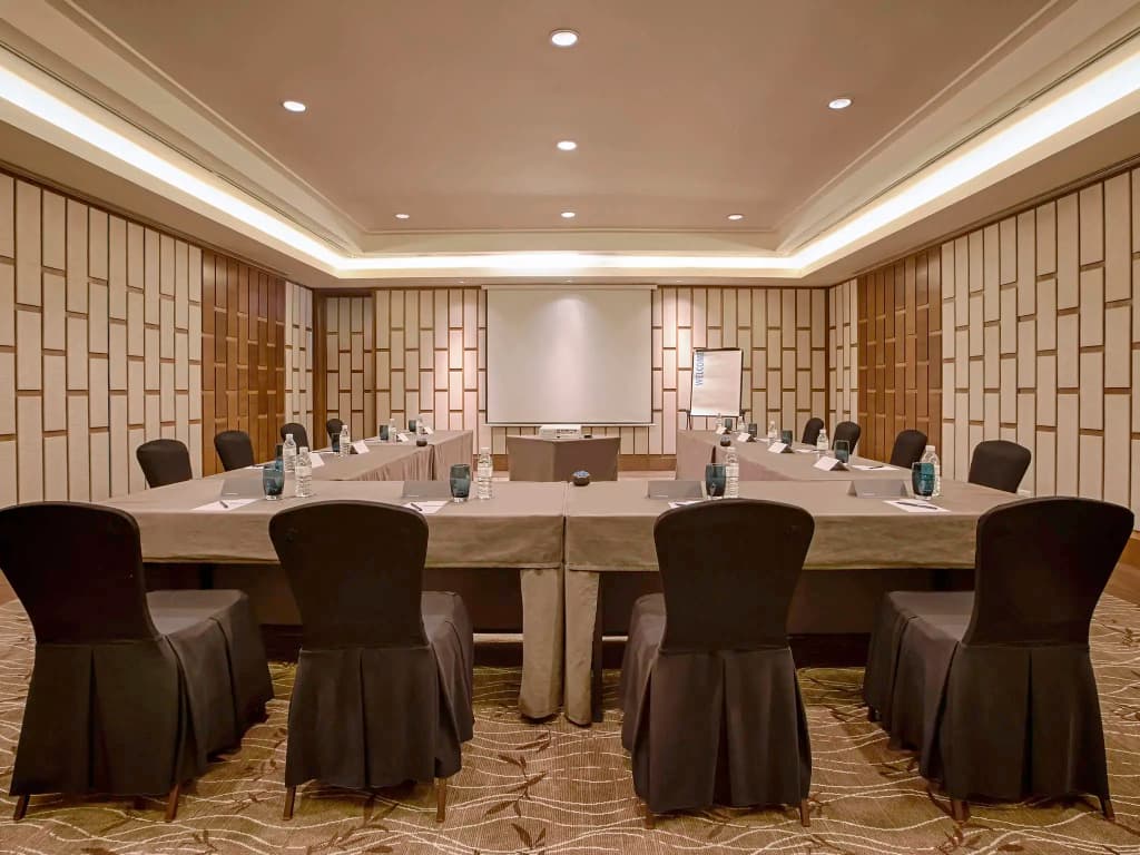 Pullman Danang Beach Resort - photo 22