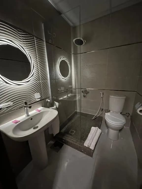 Royal Home Hotel - photo 14