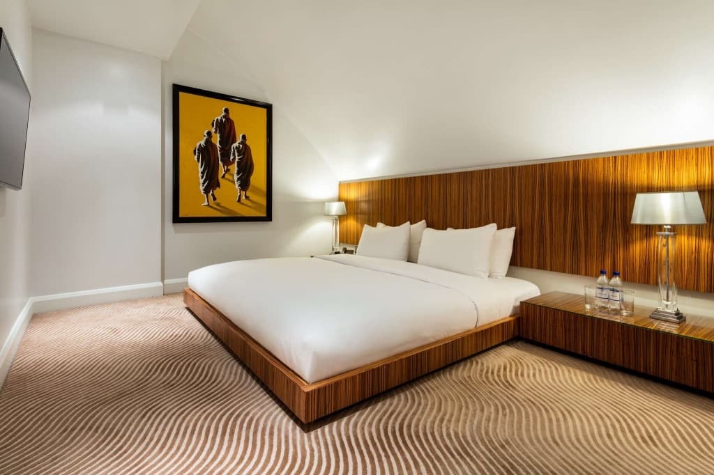 The May Fair, A Radisson Collection Hotel, Mayfair London - photo 37