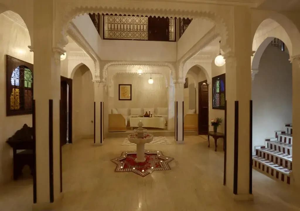 Riad Makech - photo 8