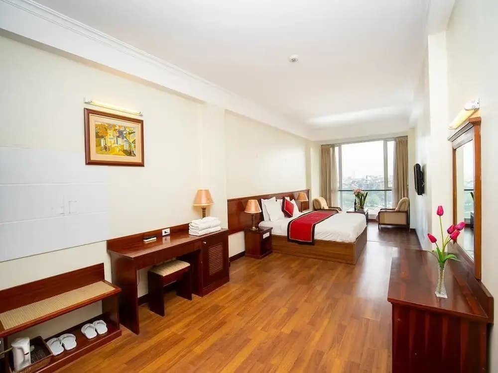 Regal - main photo