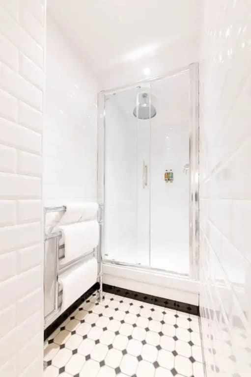 Linton Collection - The West Wing - photo 45