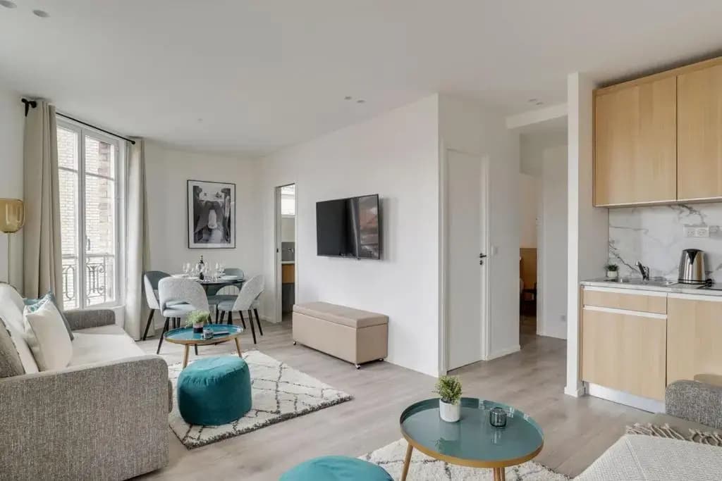 159-Suite Margot Great 1 BDR APT New Paris - photo 1
