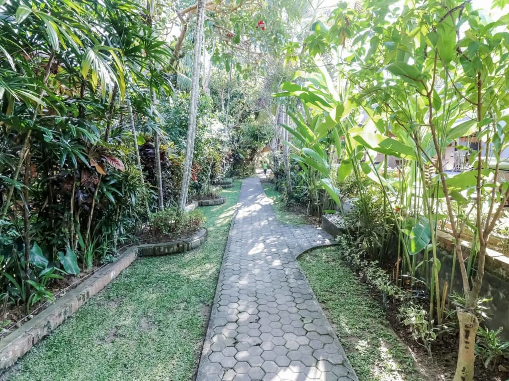 Nida Rooms Ubud Bali Monkey Forest 1567 at Kampung Ubud & Spa Bungalow - photo 13