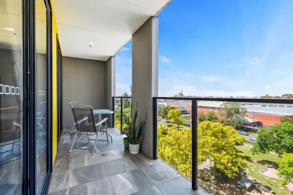 Executive and Spacious Apartment With Balcony - photo 7