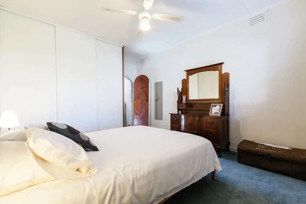 KELLY, 3BDR Northcote House - photo 19