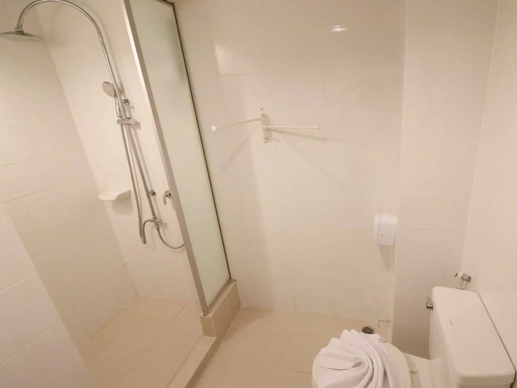 NIDA Rooms Bang Rak Emerald - photo 8