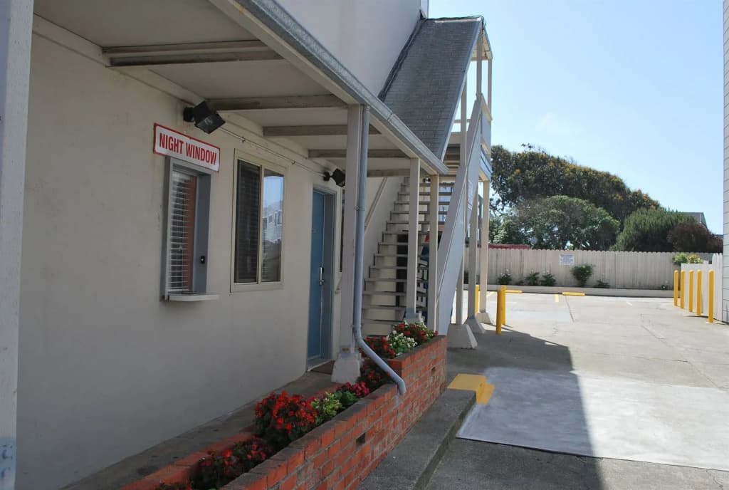 Ocean Inn - photo 15