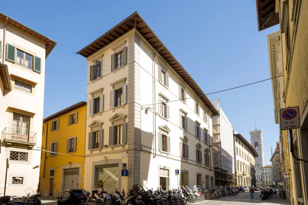 Arnobio Florence Suites - photo 1