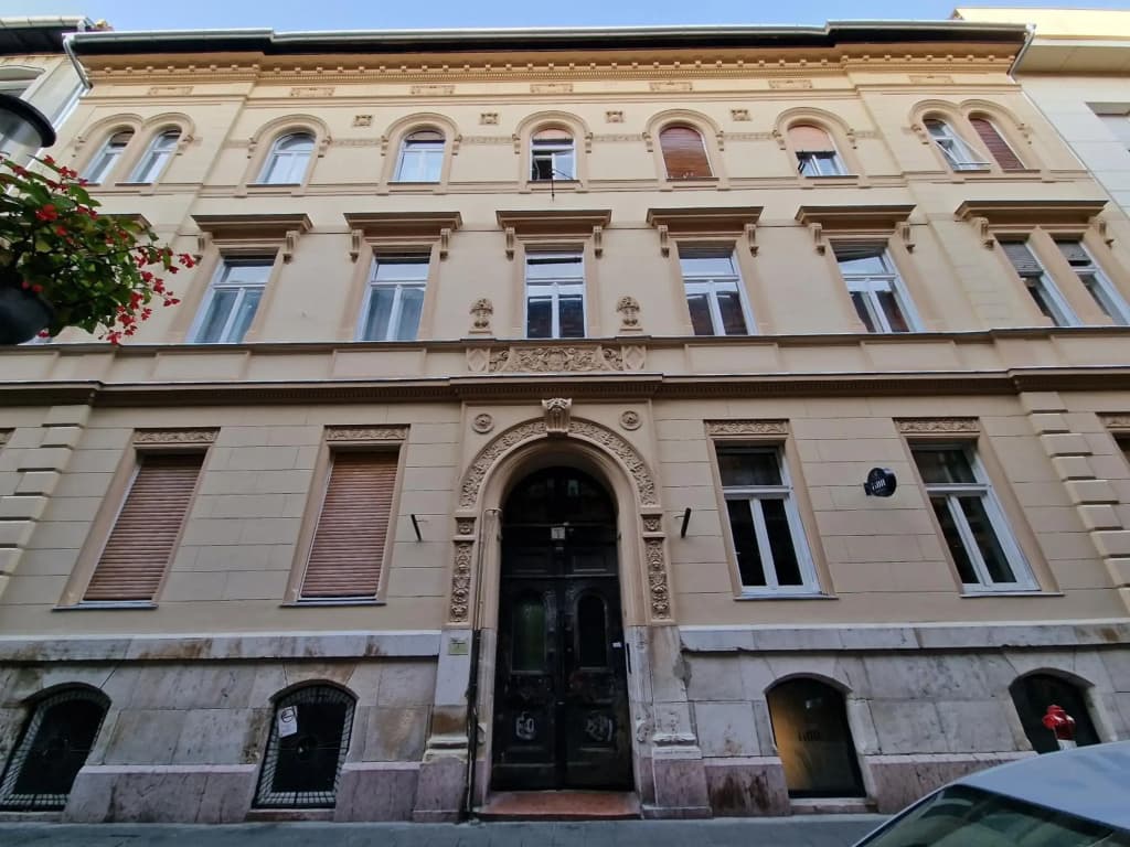 Artlovers' flat - Kazinczy street - photo 1