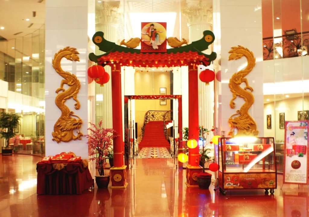 Merlynn Park Hotel - photo 13
