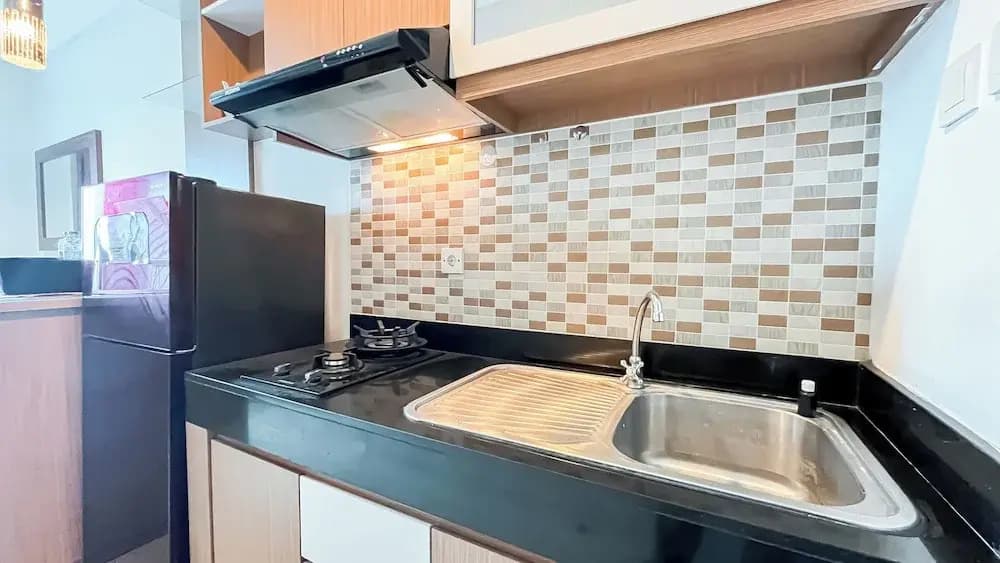 Spacious 2BR Apartment at GP Plaza - photo 15