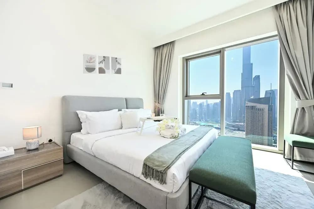 Burj Khalifa View - 2 BR - PS5 - Pool - photo 5