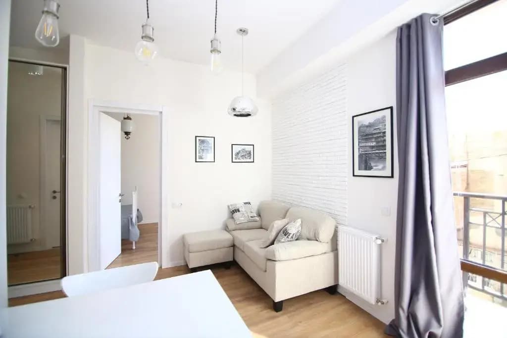 Avlabari Apartment - photo 4