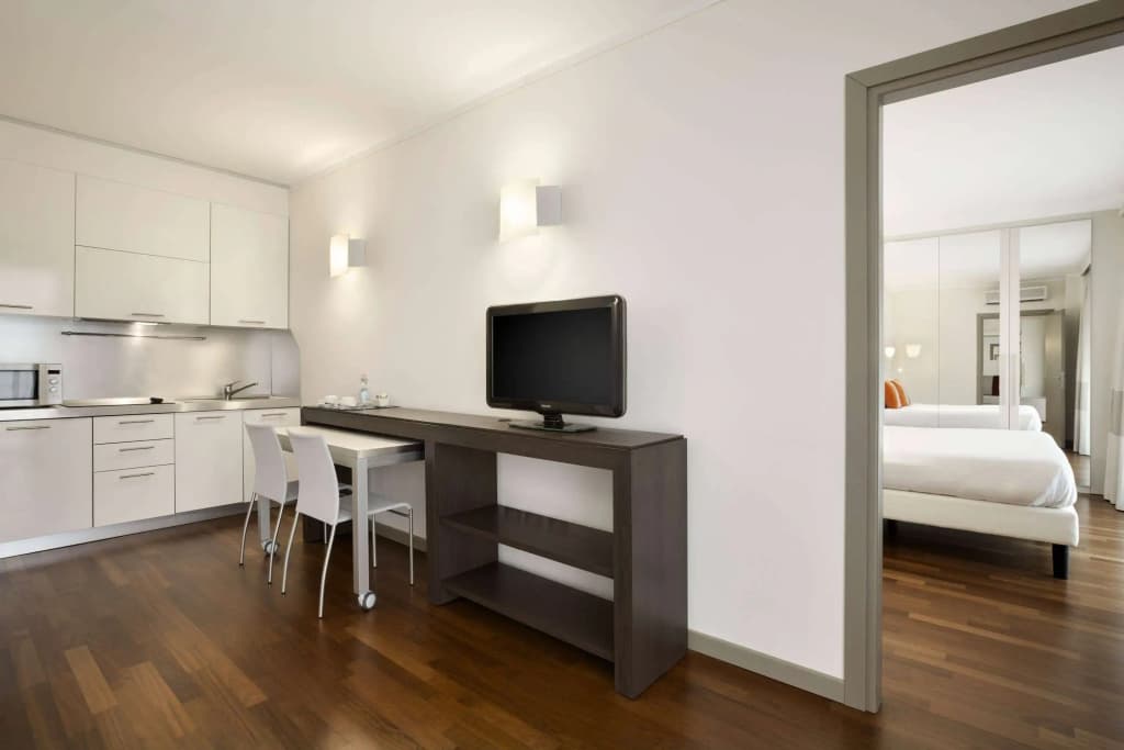 Hotel Ramada Plaza by Wyndham Milano - photo 9