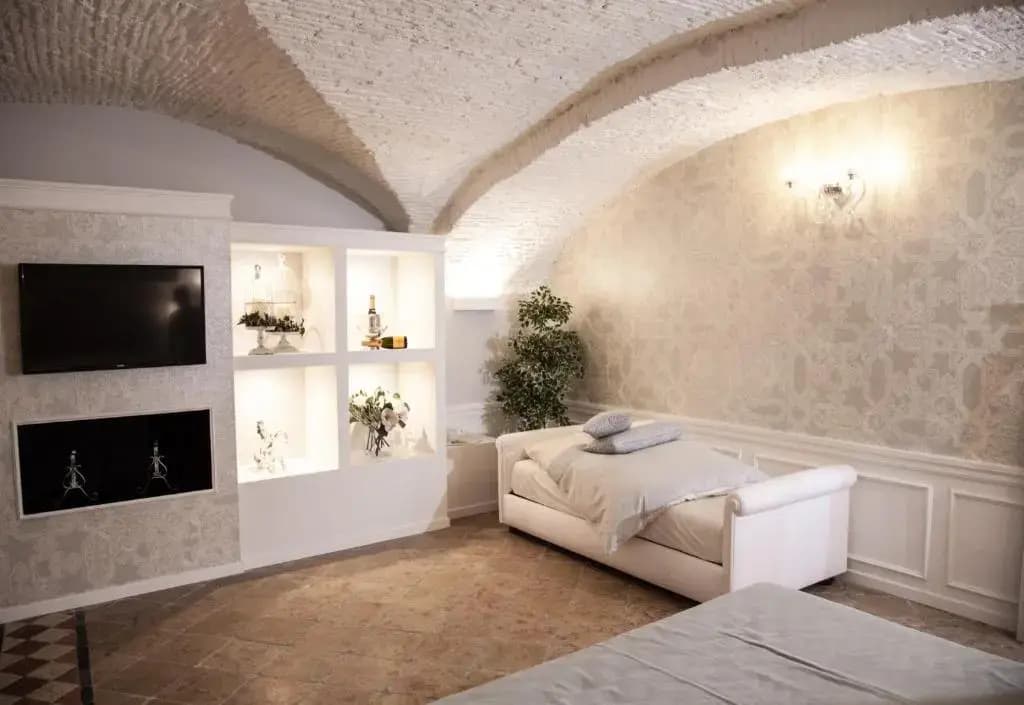 Domus Luxury Suite - photo 12