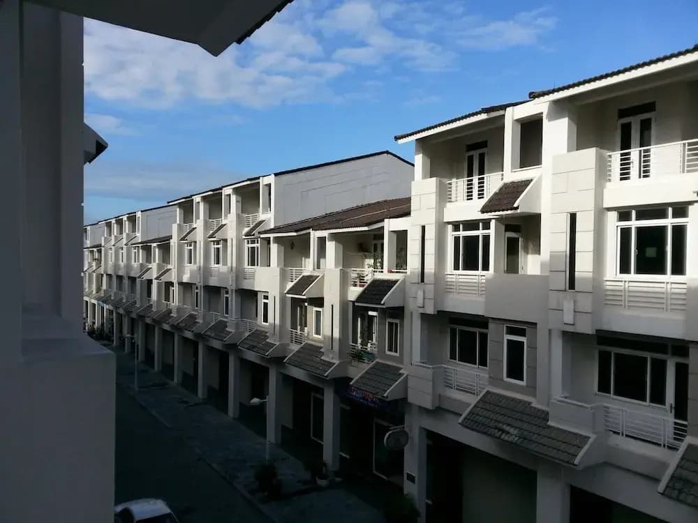 Dragon Hotel - photo 1