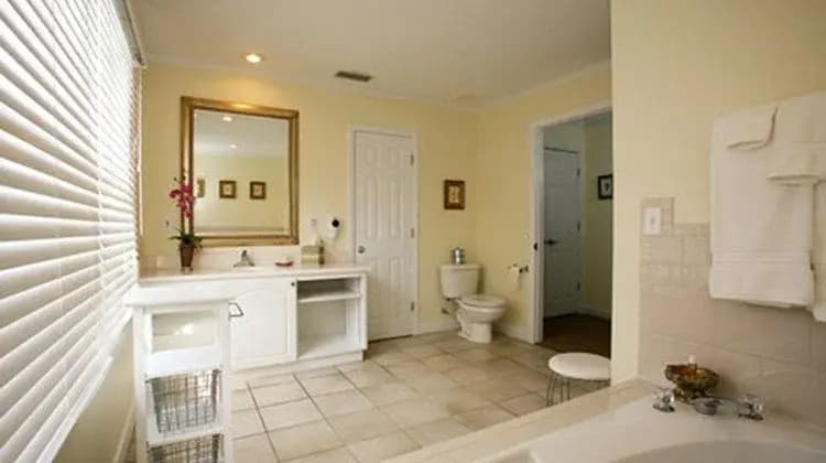 The Veranda Bed  Breakfast - photo 6