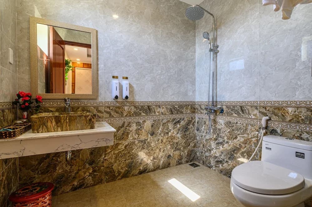 Van Tung Hotel - photo 10