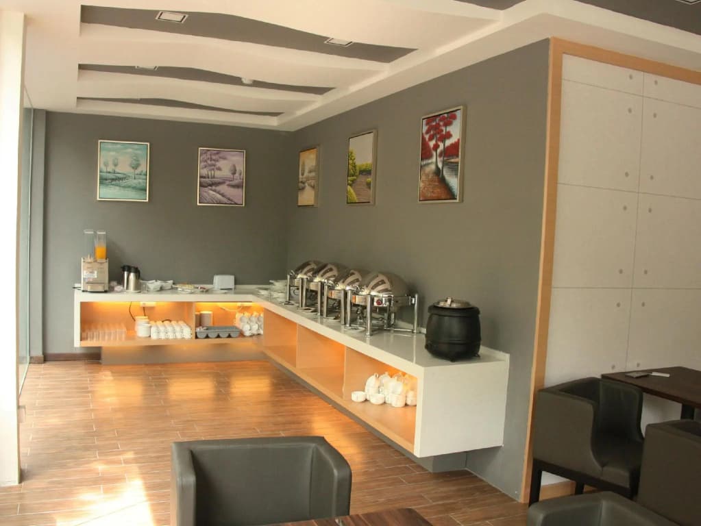 Lumut Suites - photo 15