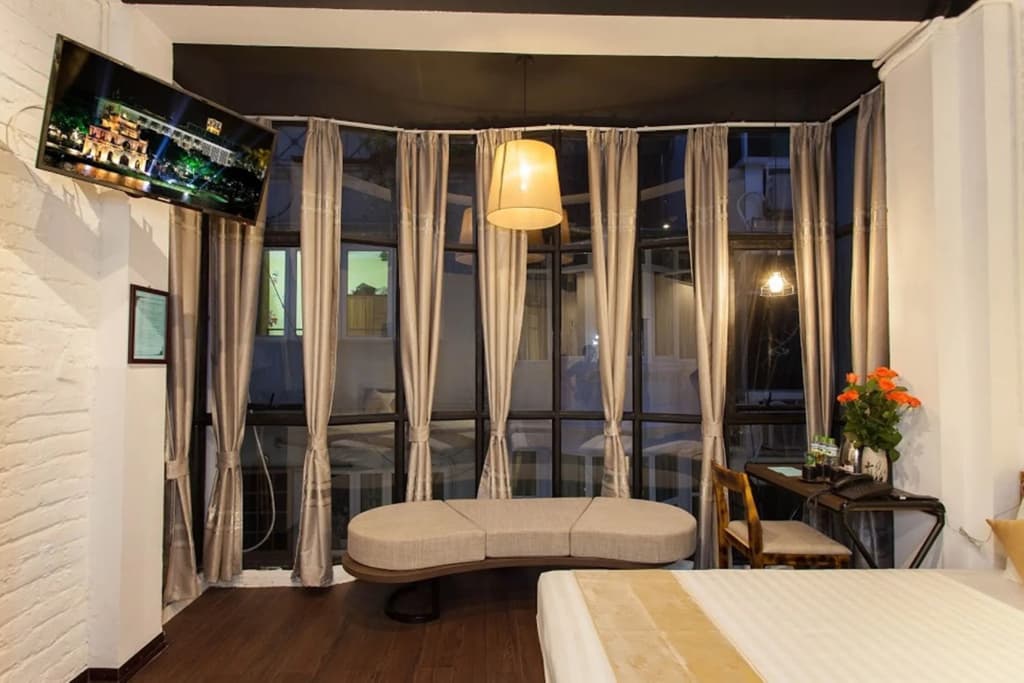 Luxury Backpackers - photo 5
