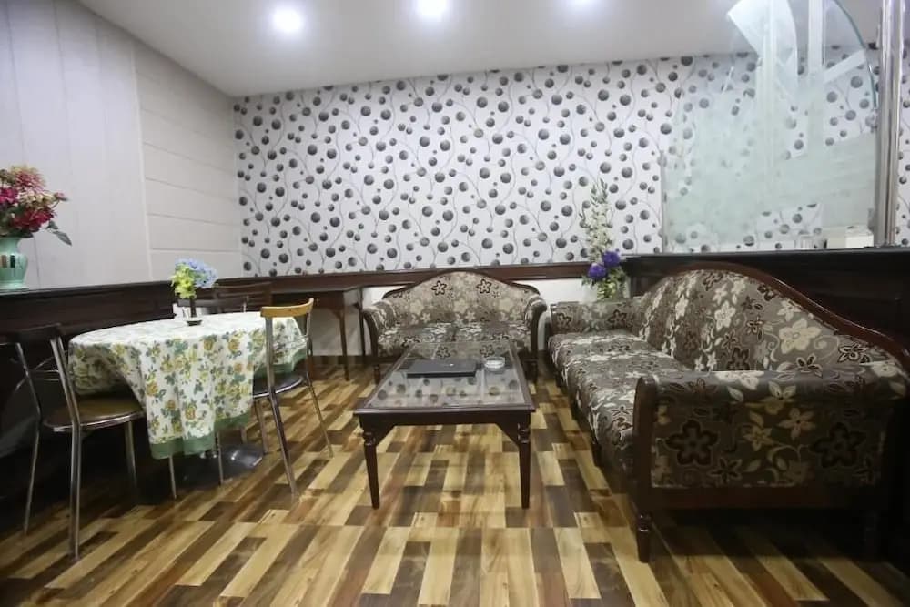 Hotel Amar Inn - photo 11