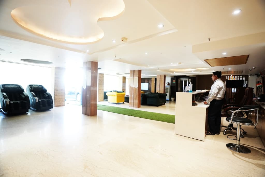 Hotel Aman Imperial - photo 7