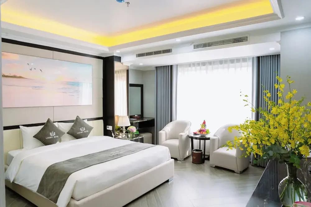 SC Luxury Hotel - photo 12
