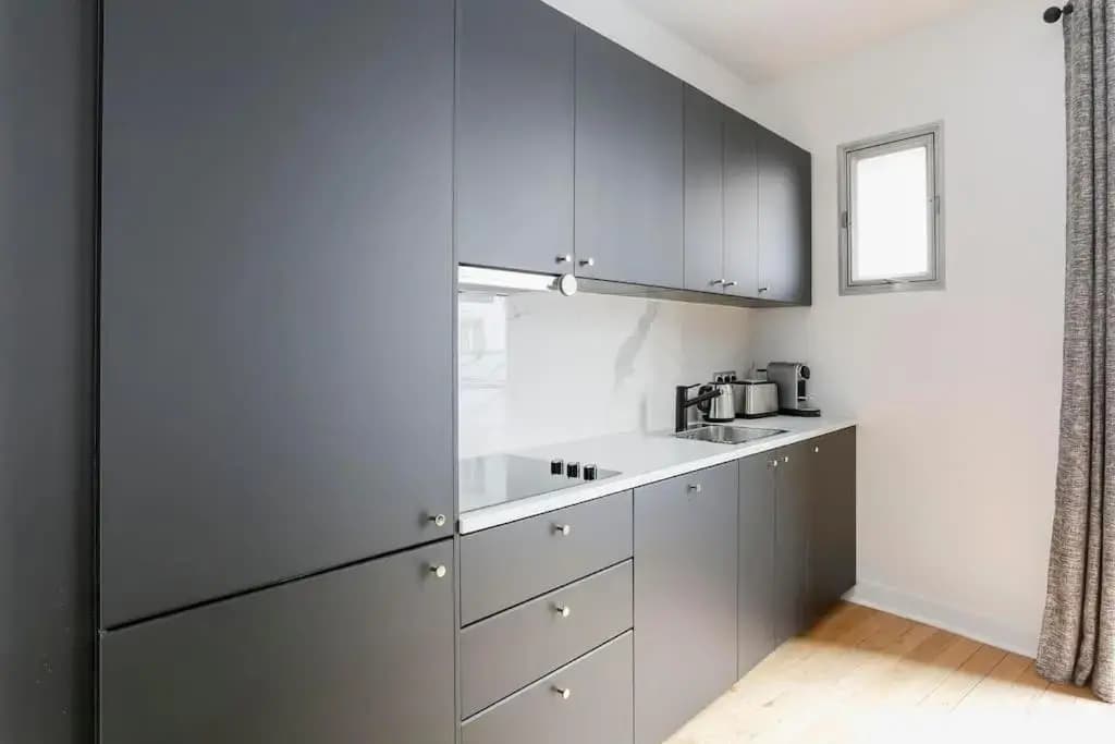 Louvre / Palais Royal Luxury Three Bedroom Duplex - photo 10
